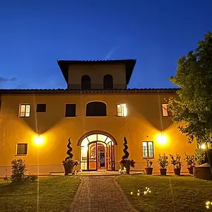 Cascina Cipressa Hotel San Romano (Pisa)